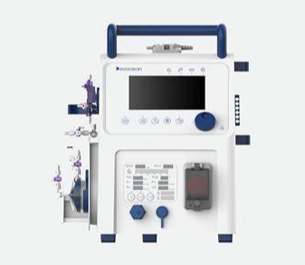 高效急救的關鍵助手：便攜式體外膜肺氧合（ECMO）設備的設計與使用