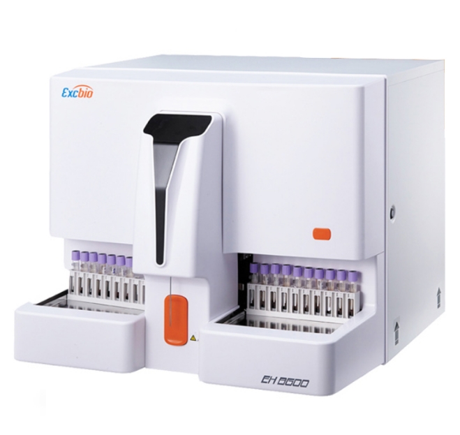 血液分析儀：高效精確的全自動血液細(xì)胞分析系統(tǒng)，用于全面血常規(guī)檢測