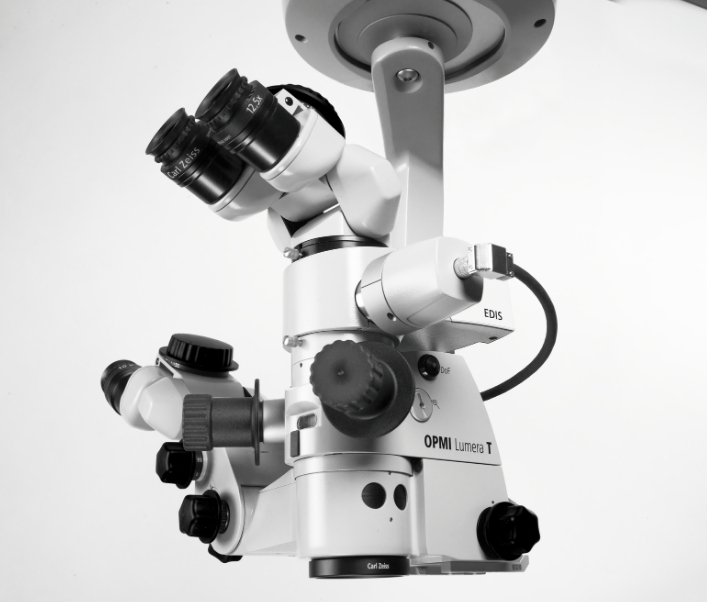 醫(yī)用顯微鏡：專為醫(yī)療和生命科學(xué)研究設(shè)計的高分辨率光學(xué)顯微鏡系統(tǒng)